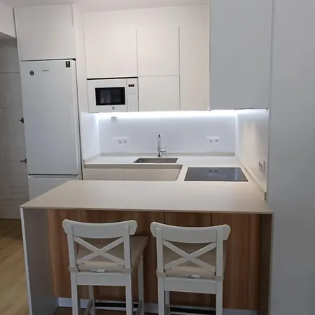 Apartament Cosy Flat With A Large Terrace Facing The Sea *