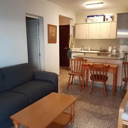 Cosy Flat With A Large Terrace Facing The Sea *